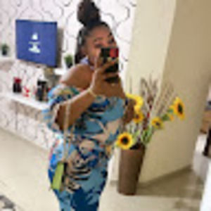 Meet your Posher, Naika